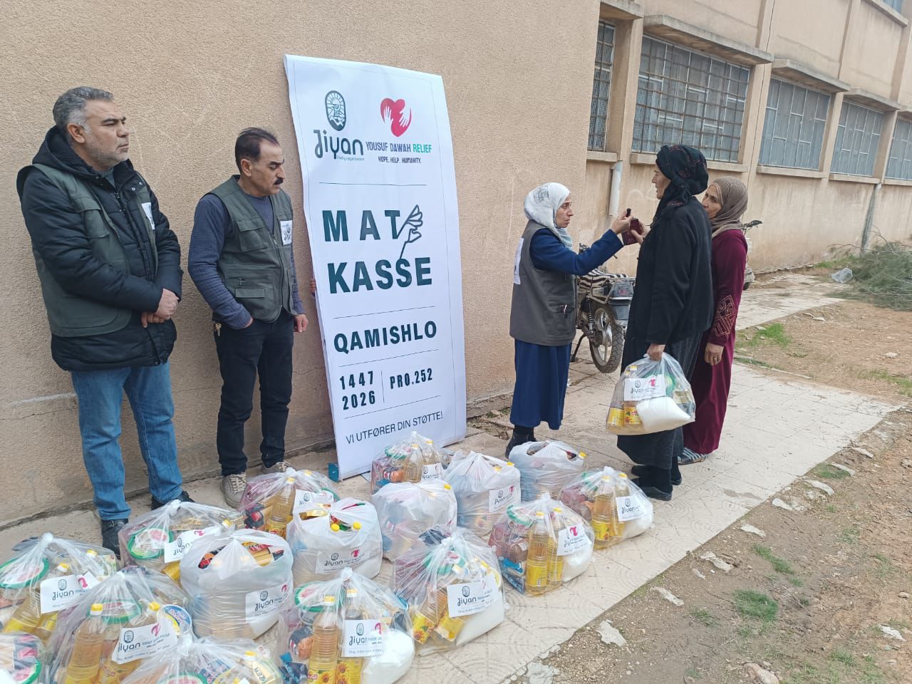 kurdish-group1 (7).jpeg